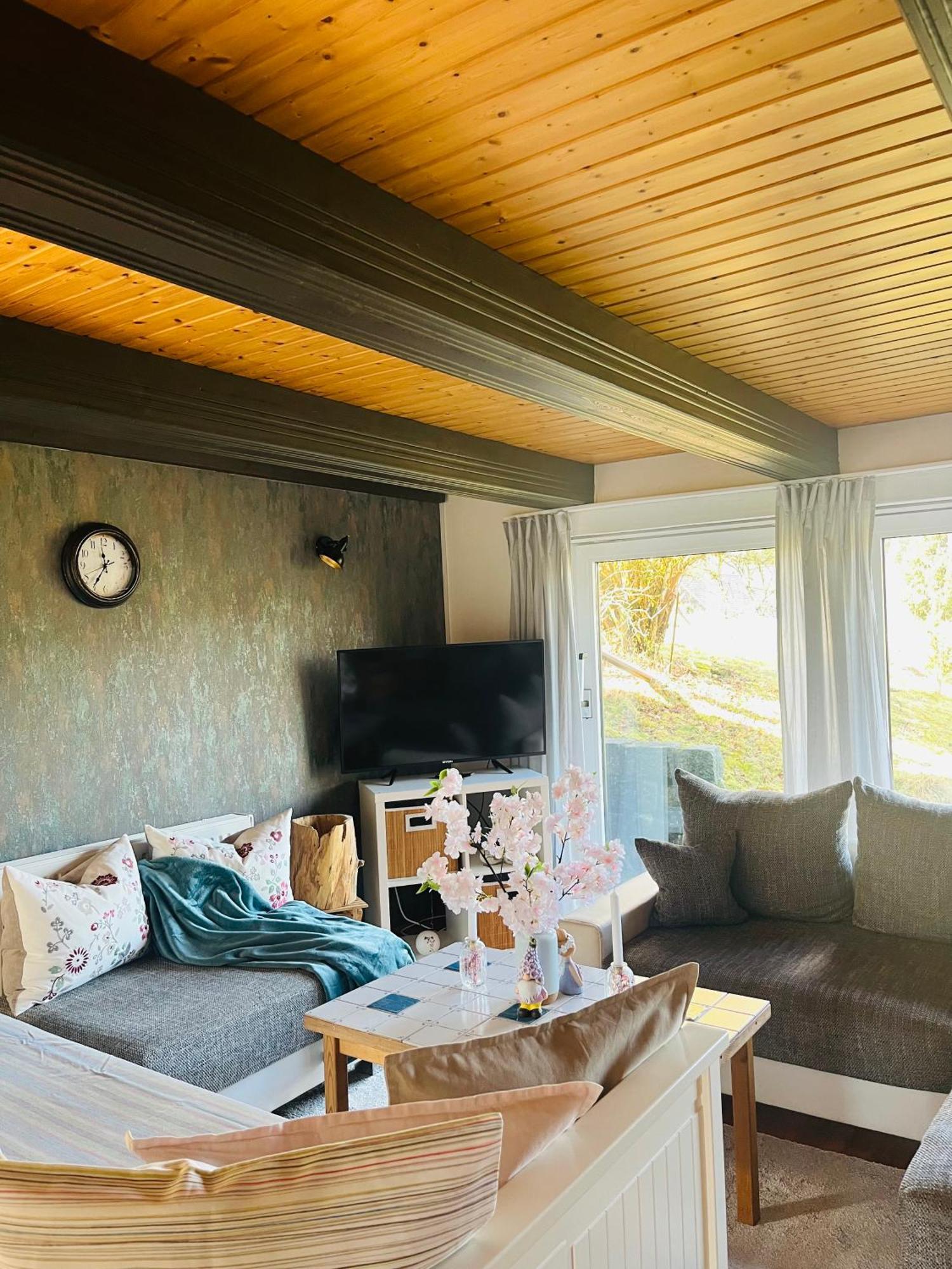 Ferienwohnung „Am Gnaucks Hutberg“ Hohnstein Luaran gambar